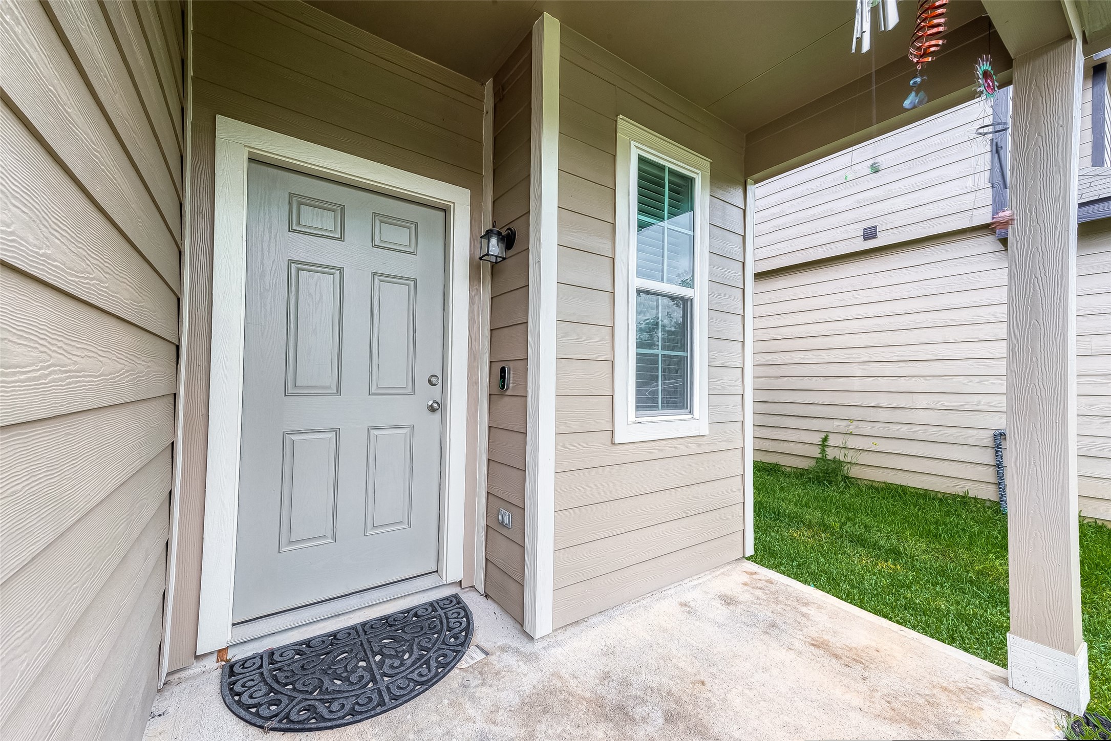 1317 Mount Bassie Trail Conroe, TX 77301 - Photo 6 of 50 a view of house with backyard