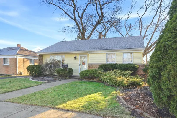 $259,500 | 17531 Western Avenue, Homewood, IL 60430