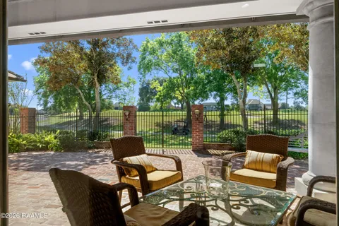 $889,500 | 101 Mission Hills Drive, Broussard, LA 70518