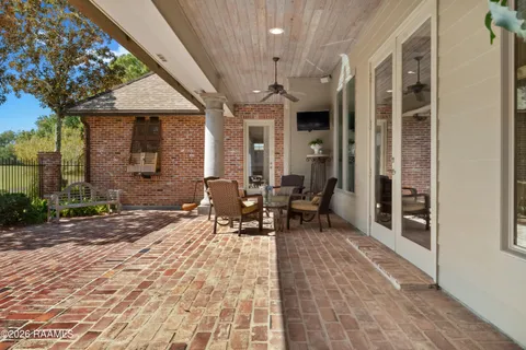 $889,500 | 101 Mission Hills Drive, Broussard, LA 70518