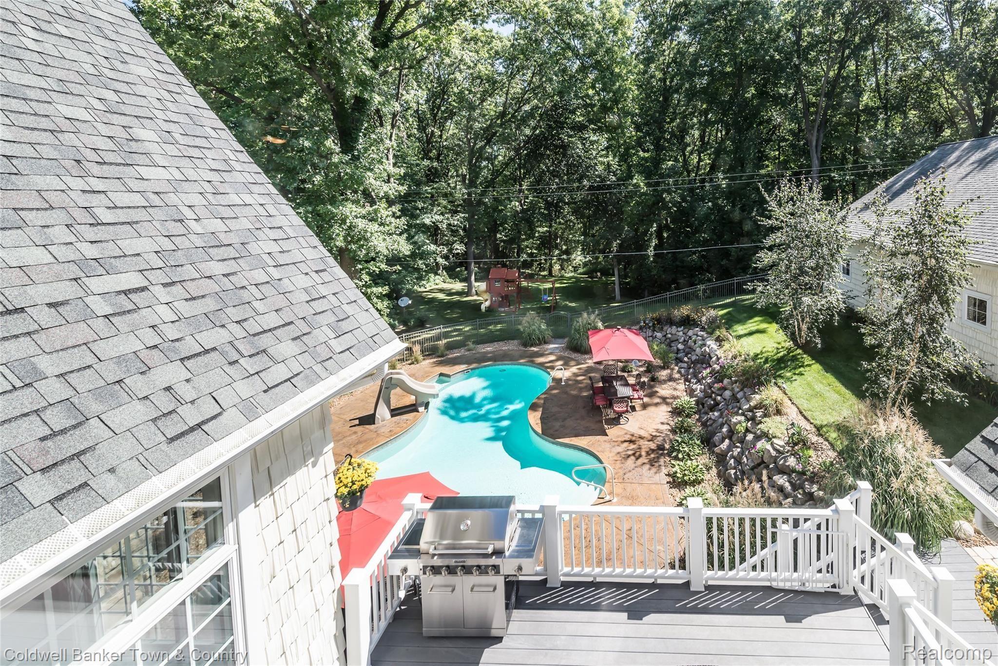3095 Hunter Road Brighton, MI 48114 - Photo 77 of 92 DSC_2365.jpg