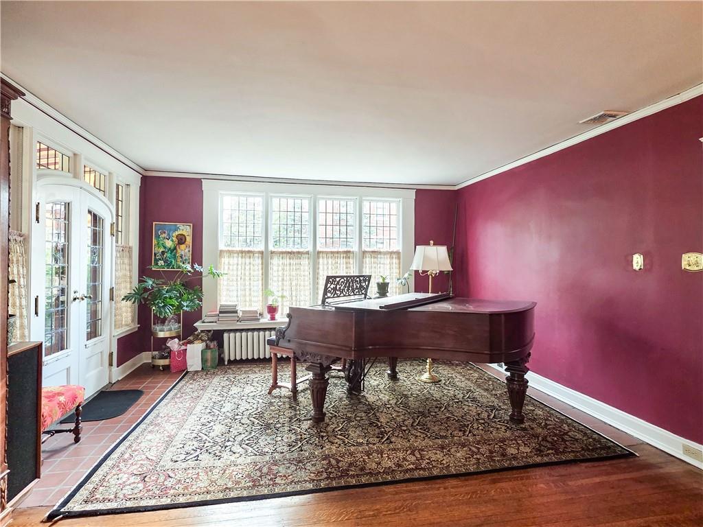 333 Devonshire Street Pittsburgh, PA 15213 - Photo 13 of 50 Huge living room opens to patio