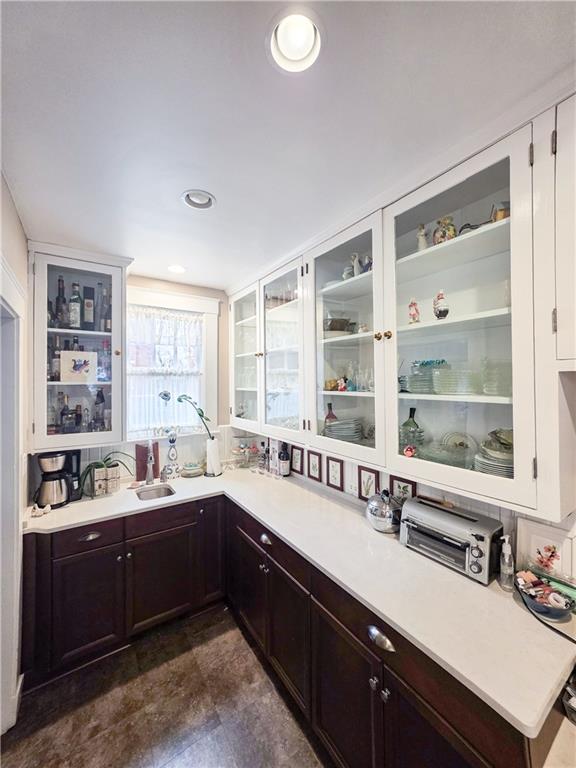 333 Devonshire Street Pittsburgh, PA 15213 - Photo 20 of 50 Butler's pantry