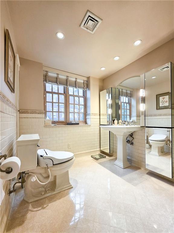 333 Devonshire Street Pittsburgh, PA 15213 - Photo 26 of 50