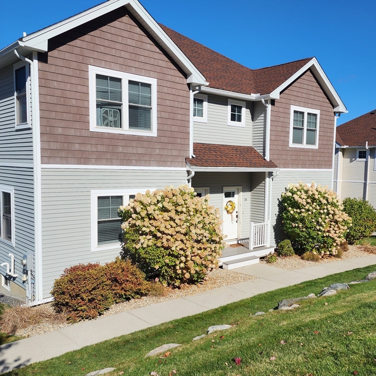 66 Oak Street, Unit 66 Clinton, MA 01510 - Photo 2 of 40