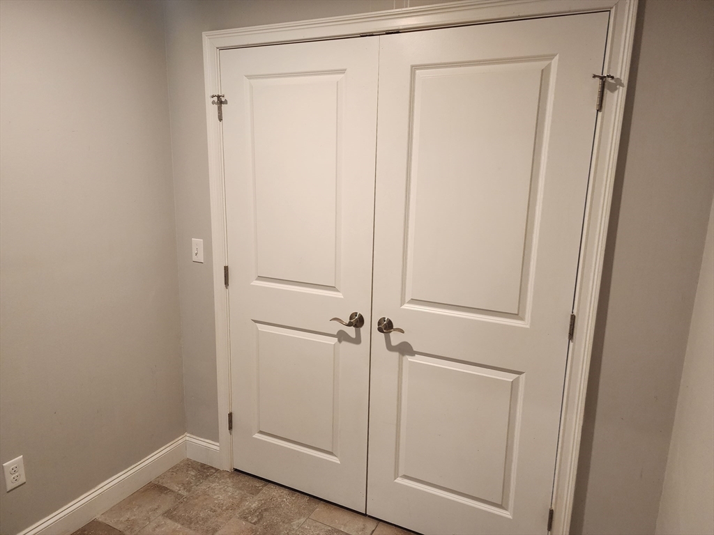 66 Oak Street, Unit 66 Clinton, MA 01510 - Photo 29 of 40