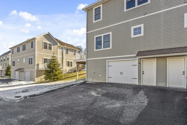 $439,900 | 66 Oak Street, Unit 66, Clinton, MA 01510