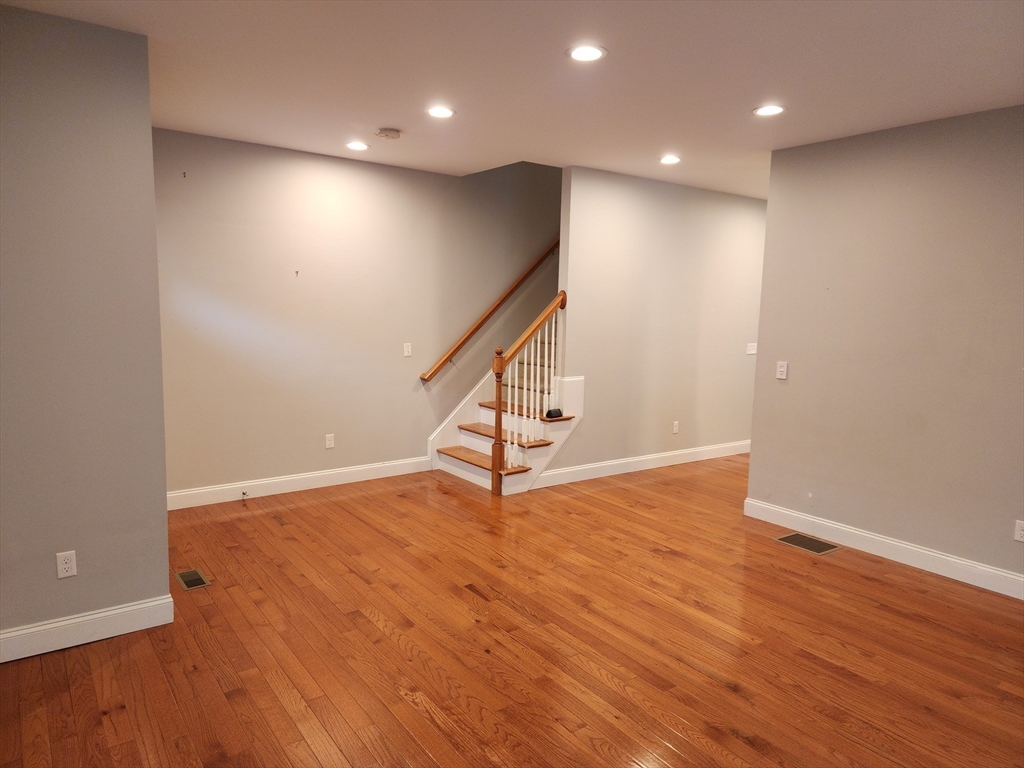 66 Oak Street, Unit 66 Clinton, MA 01510 - Photo 10 of 40