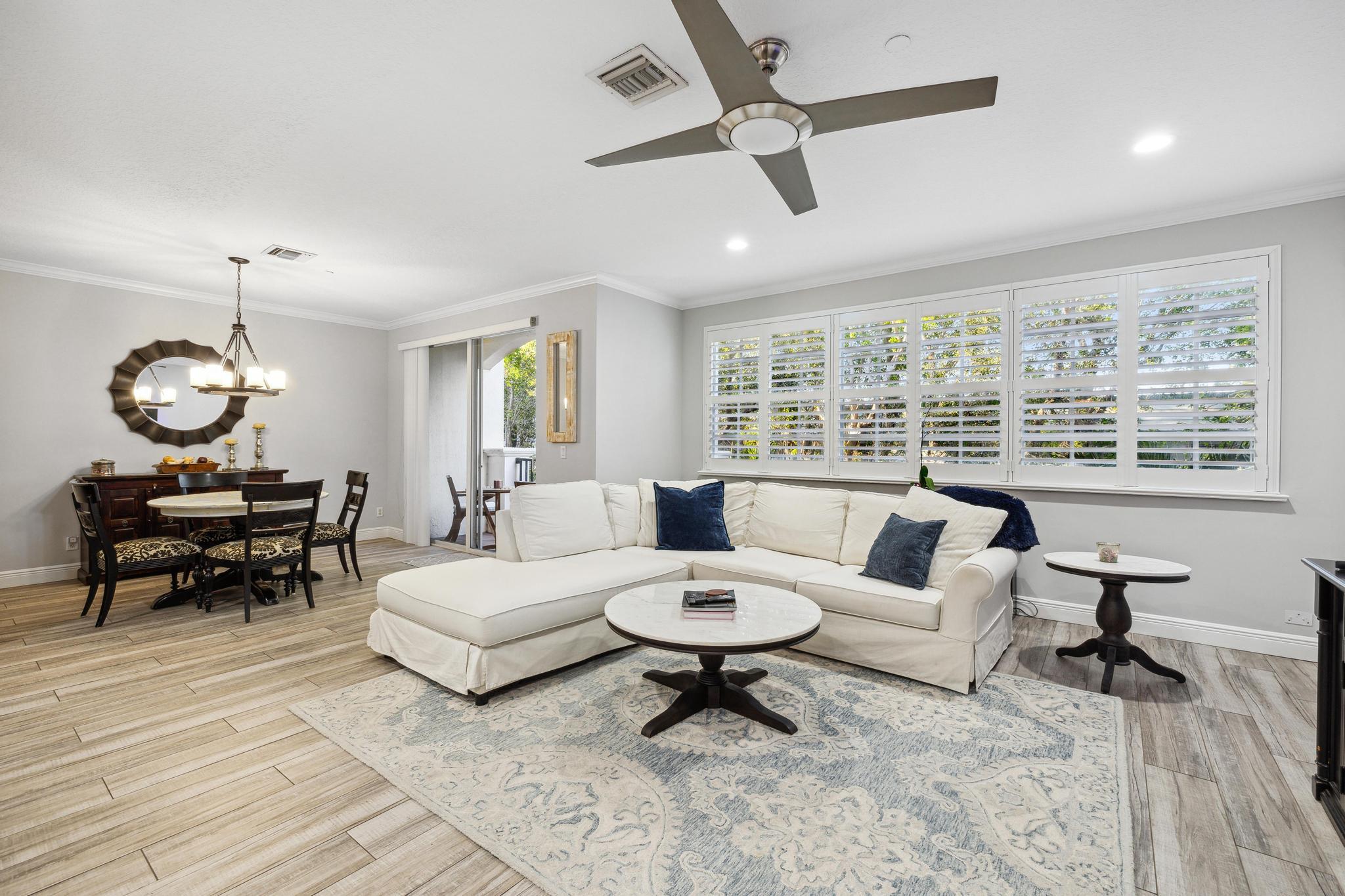 655 Northeast Trieste Lane Boca Raton, FL 33487 - Photo 12 of 45 CZ4A6060