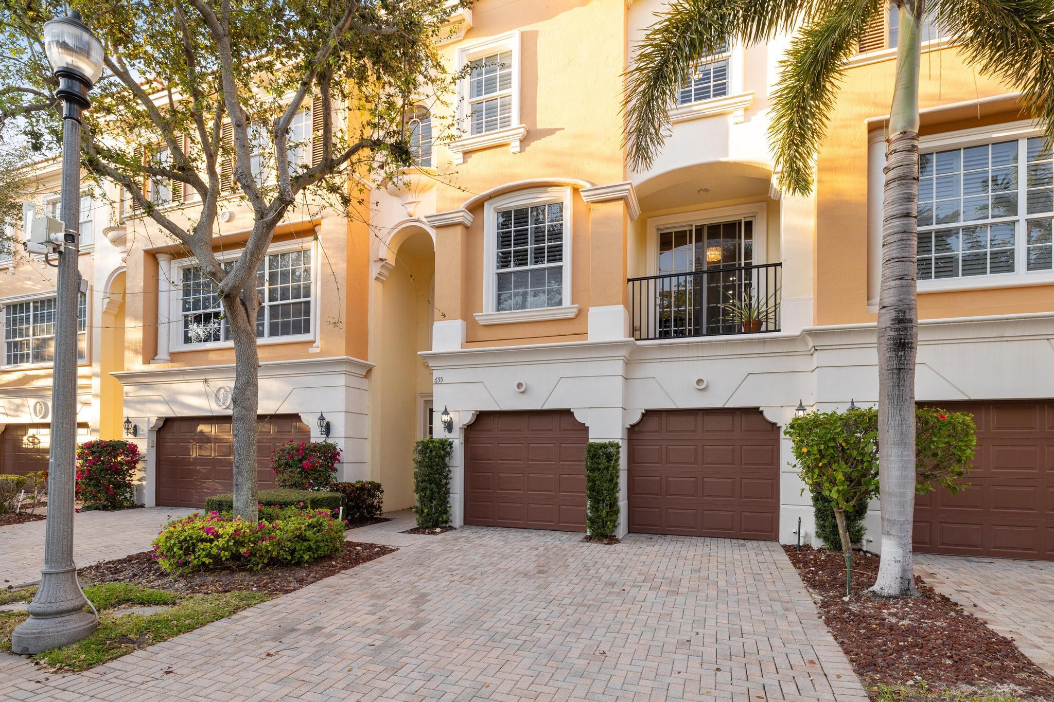 655 Northeast Trieste Lane Boca Raton, FL 33487 - Photo 2 of 45 CZ4A6115