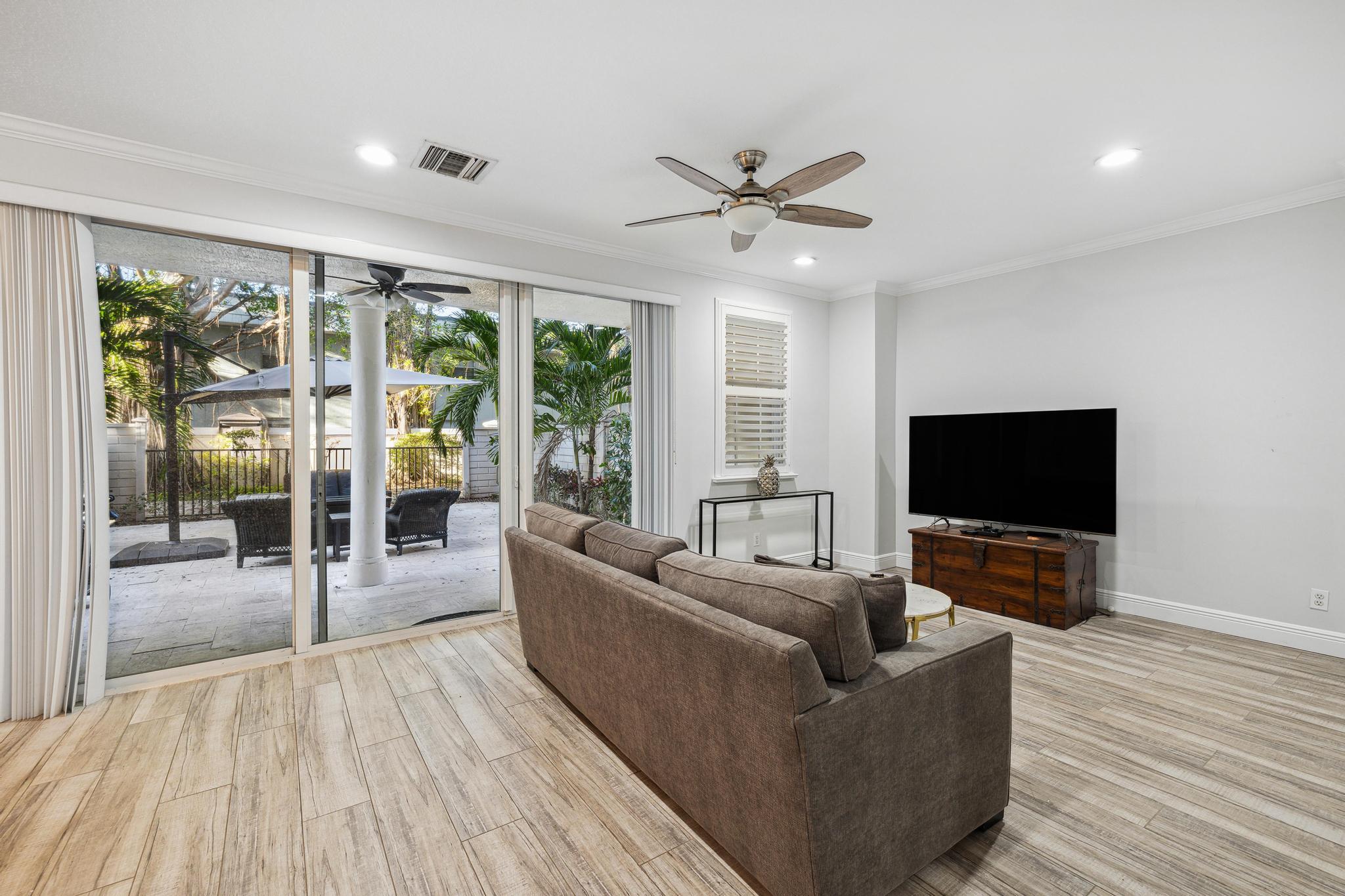655 Northeast Trieste Lane Boca Raton, FL 33487 - Photo 32 of 45 CZ4A5994