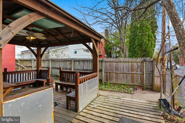 $354,900 | 128 East James Street, Lancaster, PA 17602