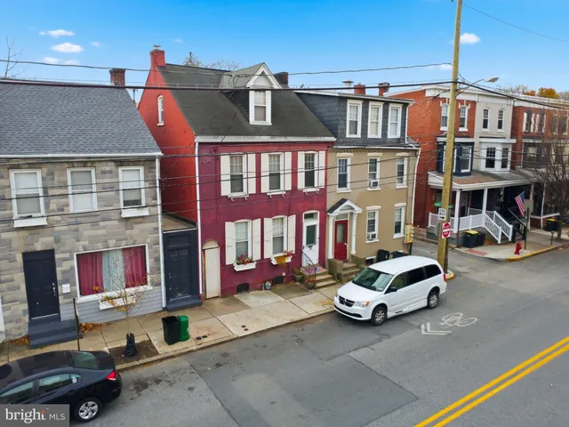 $354,900 | 128 East James Street, Lancaster, PA 17602