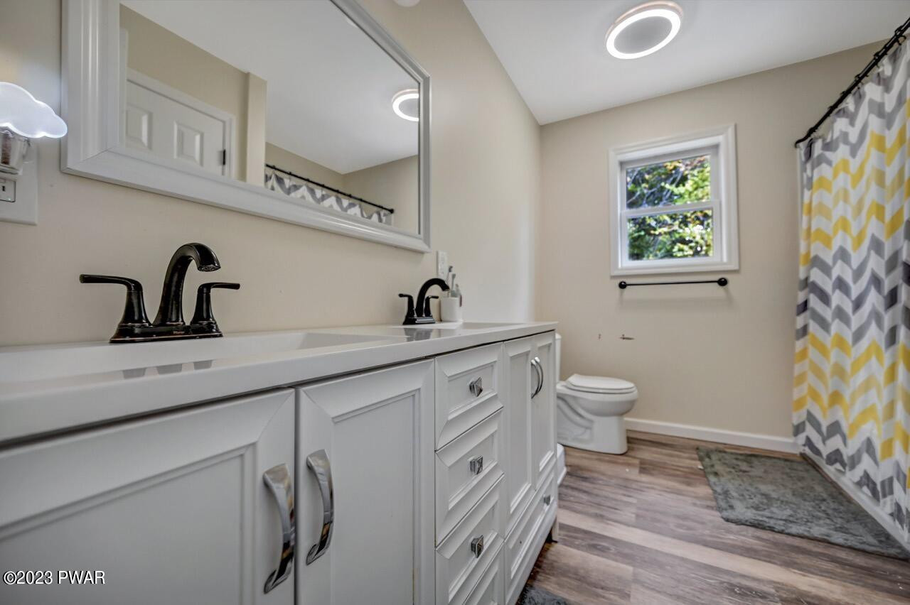 47 Old Woods Road Equinunk, PA 18417 - Photo 40 of 67 Bathroom