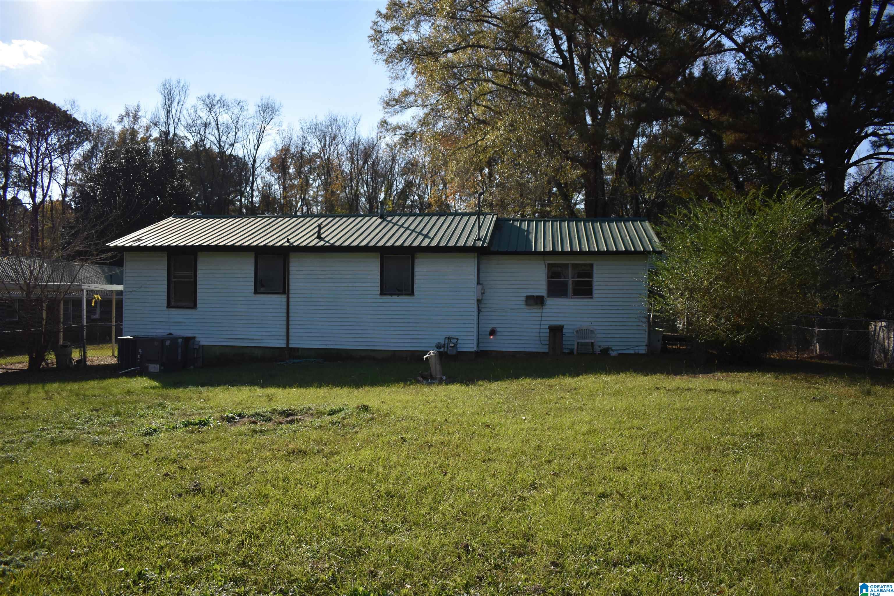8719 Hamby Road Morris, AL 35116 - Photo 5 of 18