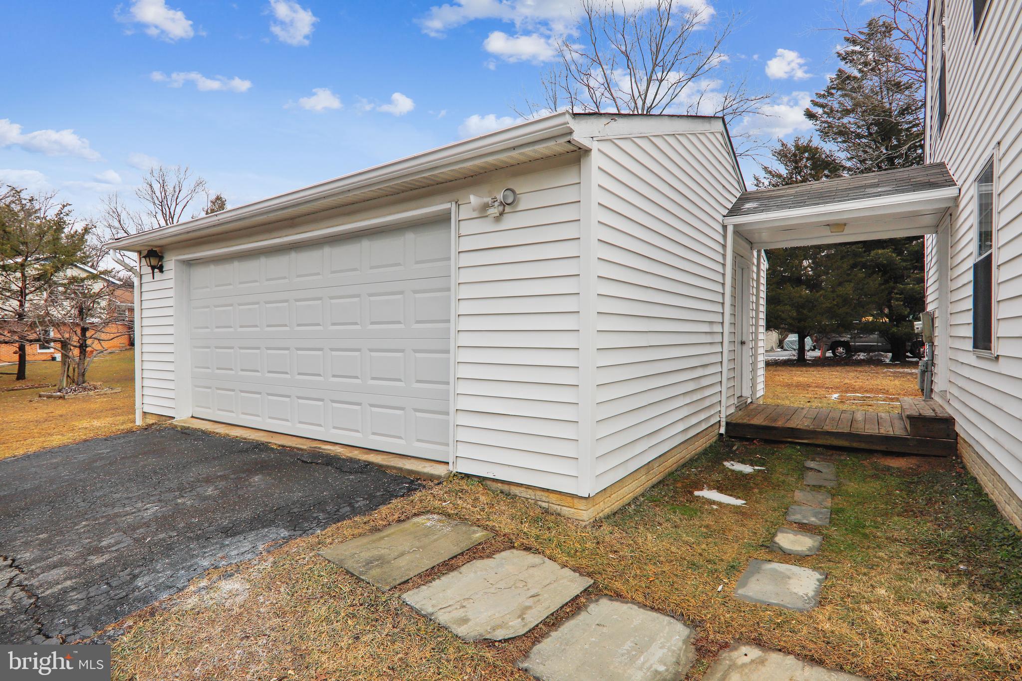 2802 Norbeck Road Silver Spring, MD 20906 - Photo 26 of 43 Oversized 2 Car Garage with Breezeway