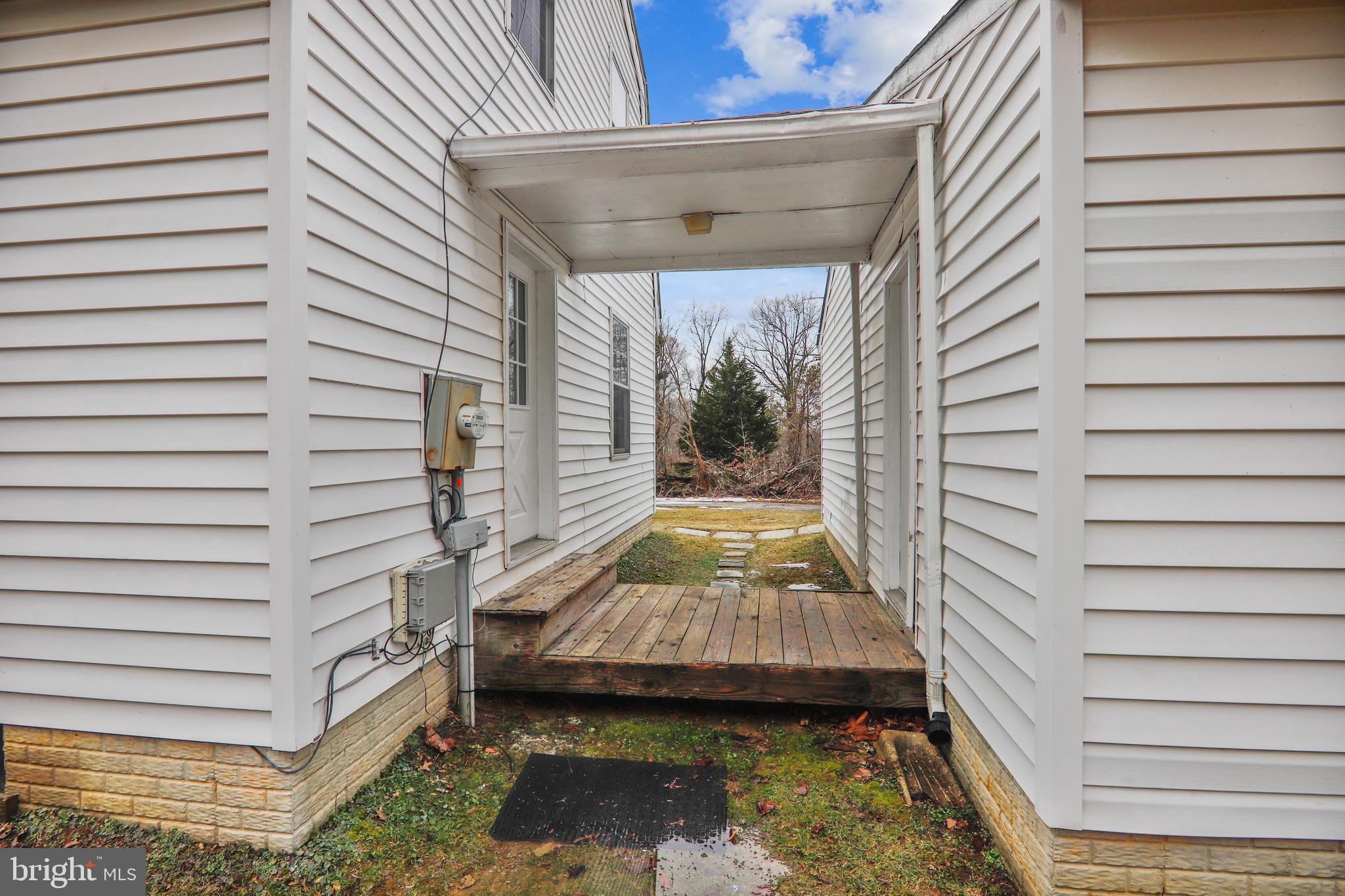 2802 Norbeck Road Silver Spring, MD 20906 - Photo 27 of 43 Breezeway from the garage into house