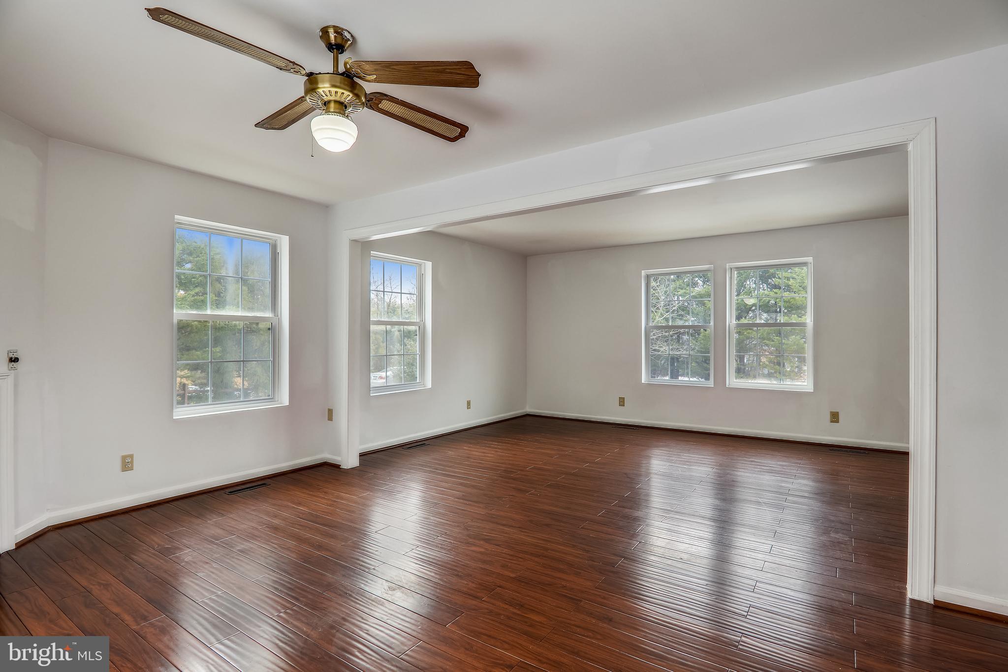 2802 Norbeck Road Silver Spring, MD 20906 - Photo 4 of 43 Large Great Room gorgeous floors