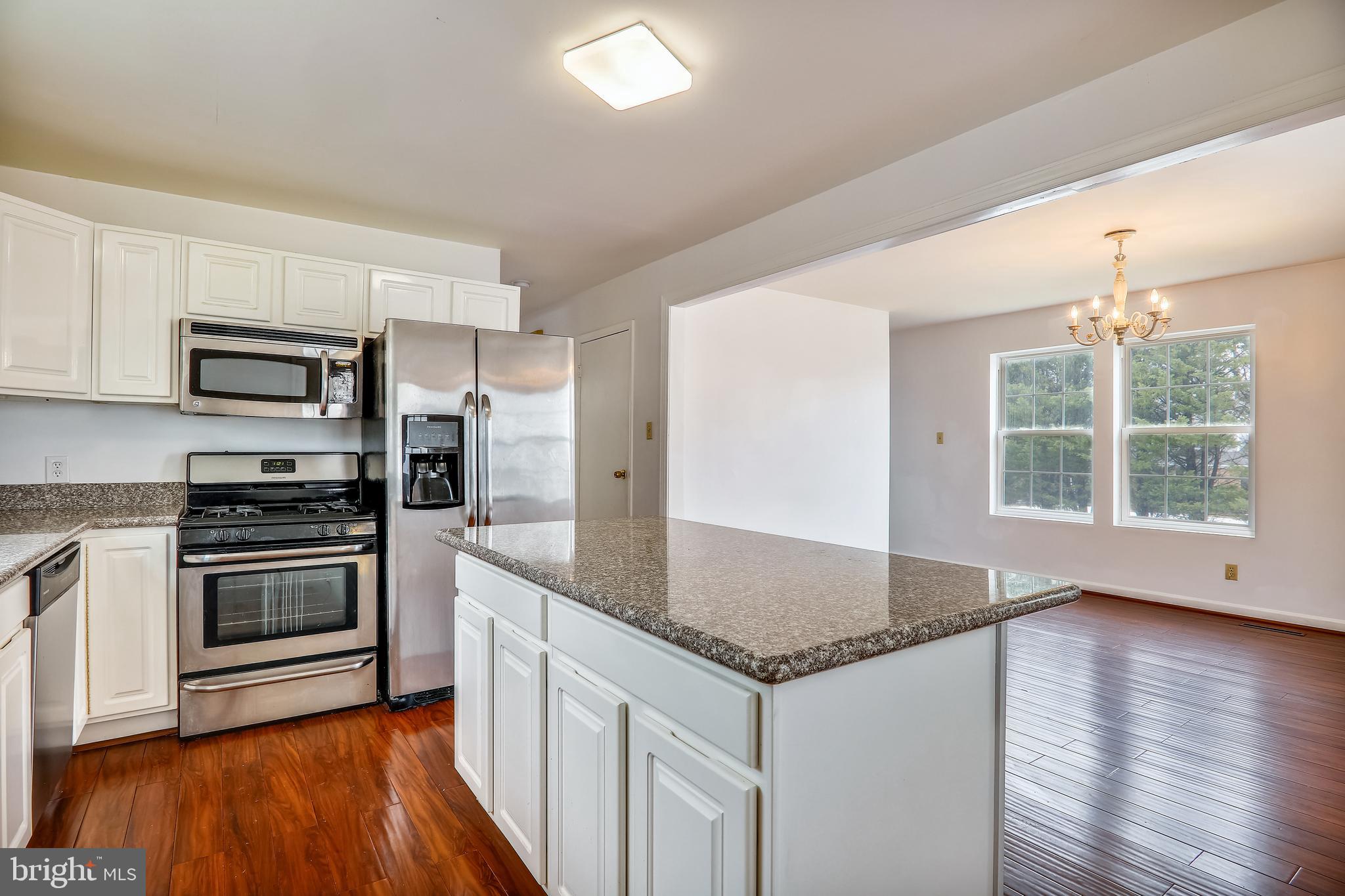 2802 Norbeck Road Silver Spring, MD 20906 - Photo 7 of 43 Updated Kitchen