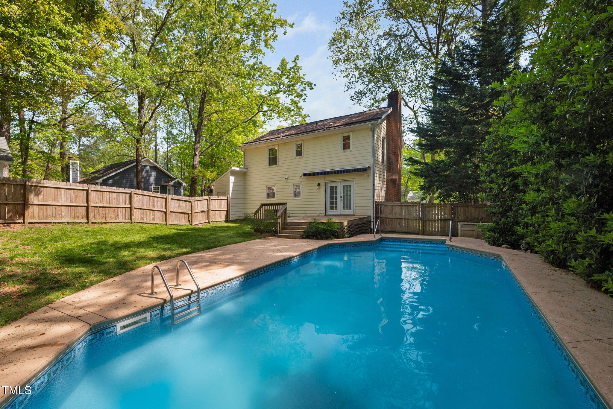 7433 Deer Track Drive Raleigh, NC 27613 - Photo 27 of 36 19-web-or-mls-7433-deer-track-dr