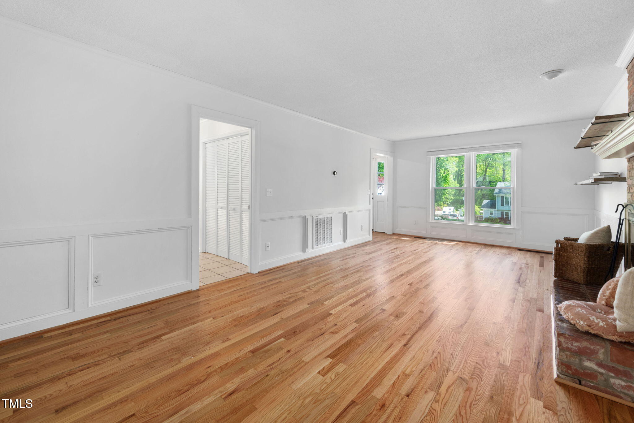 7433 Deer Track Drive Raleigh, NC 27613 - Photo 7 of 36 27-web-or-mls-7433-deer-track-dr