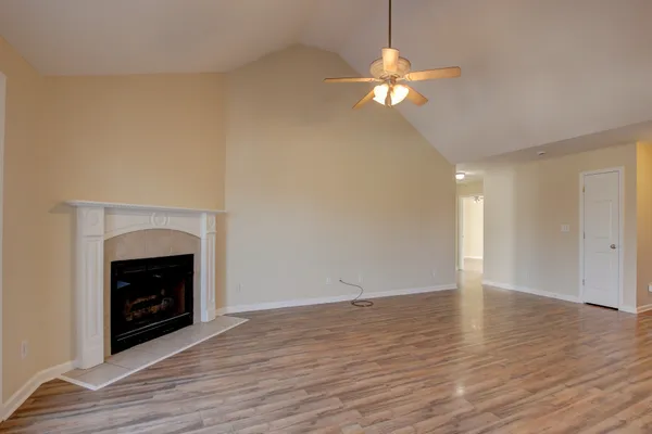 $1,695 | 2904 Granny Court, Clarksville, TN 37040