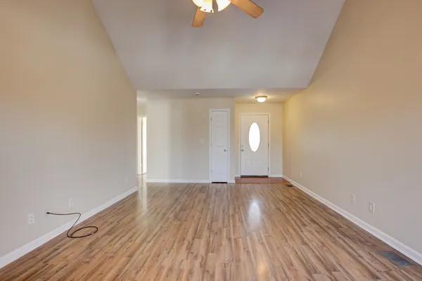 $1,695 | 2904 Granny Court, Clarksville, TN 37040