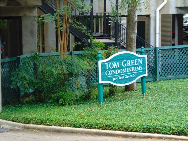 $1,850 | 3115 Tom Green Street, Unit 307, Austin, TX 78705