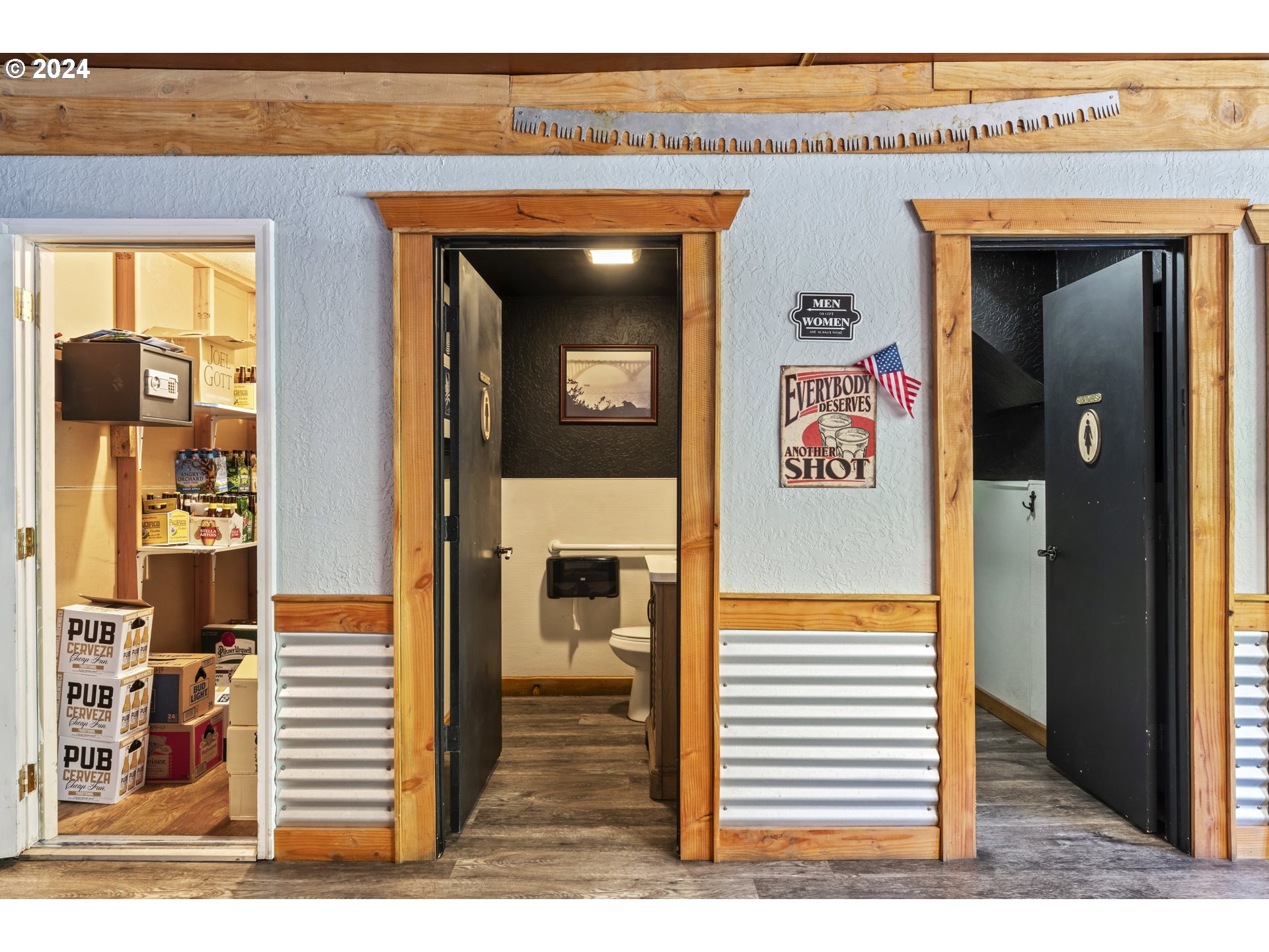 10786 Highway 126 Mapleton, OR 97453 - Photo 16 of 48