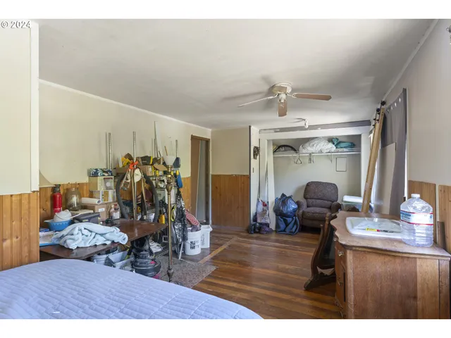 $699,900 | 10786 Highway 126, Mapleton, OR 97453