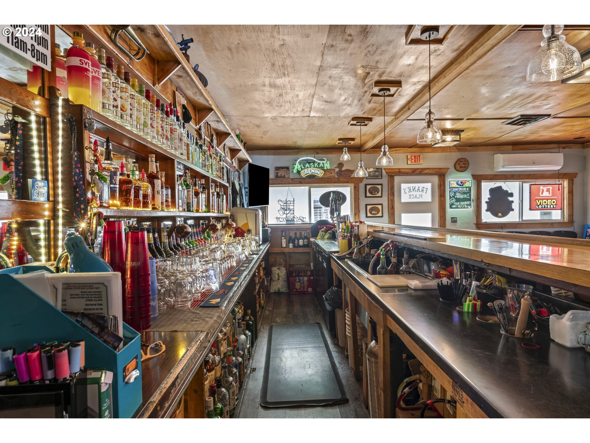 10786 Highway 126 Mapleton, OR 97453 - Photo 9 of 48