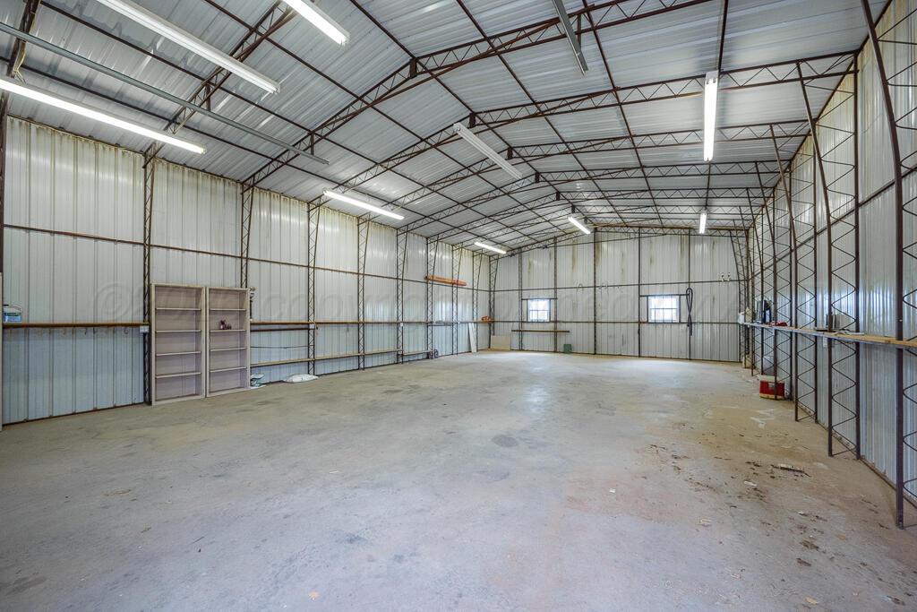 19933 Indian Spring Trail Bushland, TX 79124 - Photo 5 of 32 a view of a garage