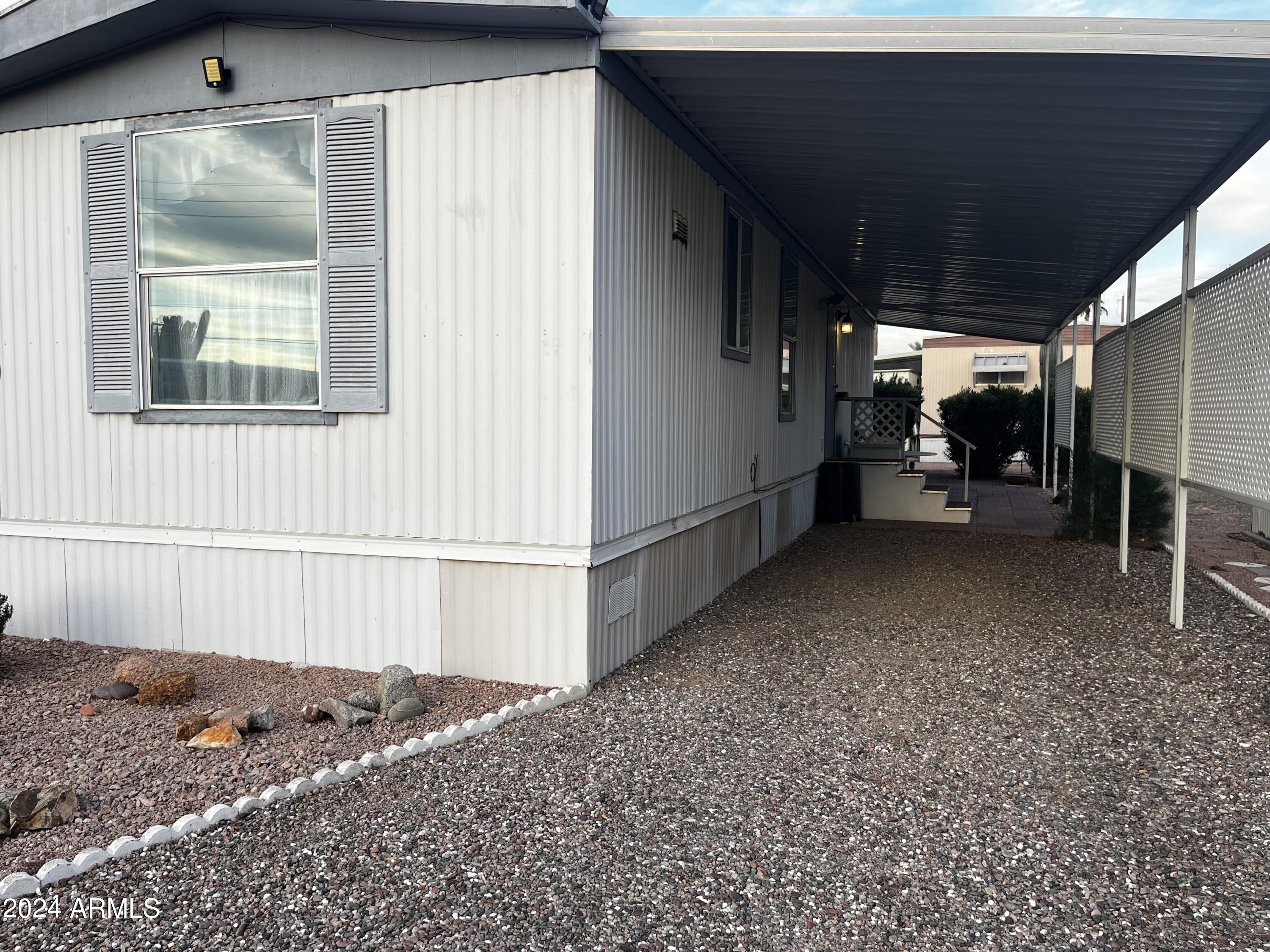44 South Hawes Road, Unit B9 Mesa, AZ 85208 - Photo 4 of 35 4