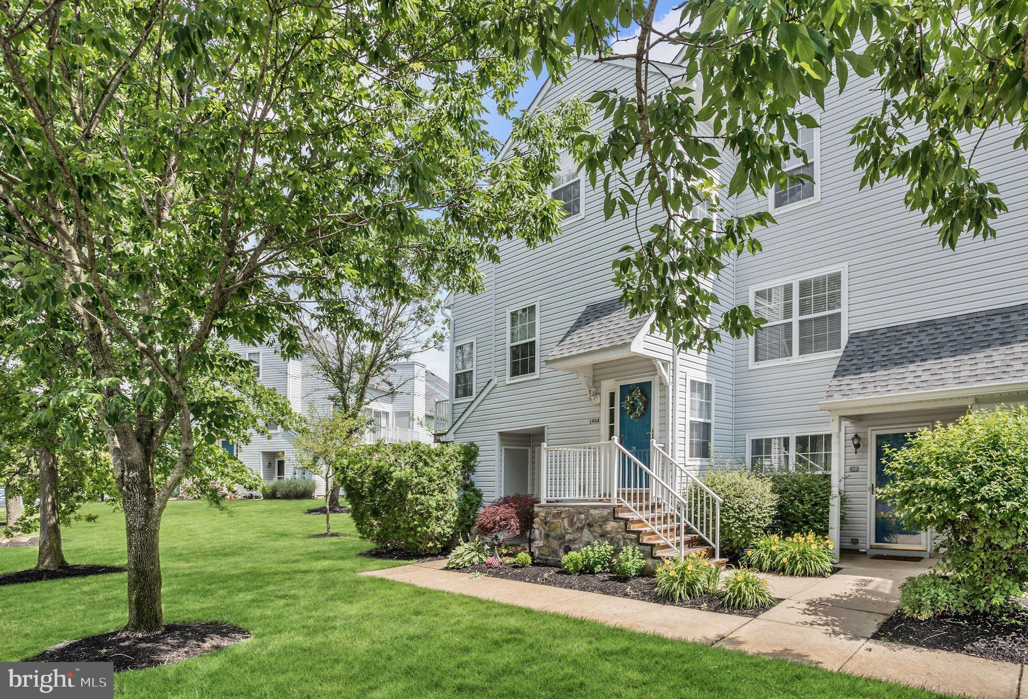 1904 Rabbit Run Road Marlton, NJ 08053 - Photo 2 of 34