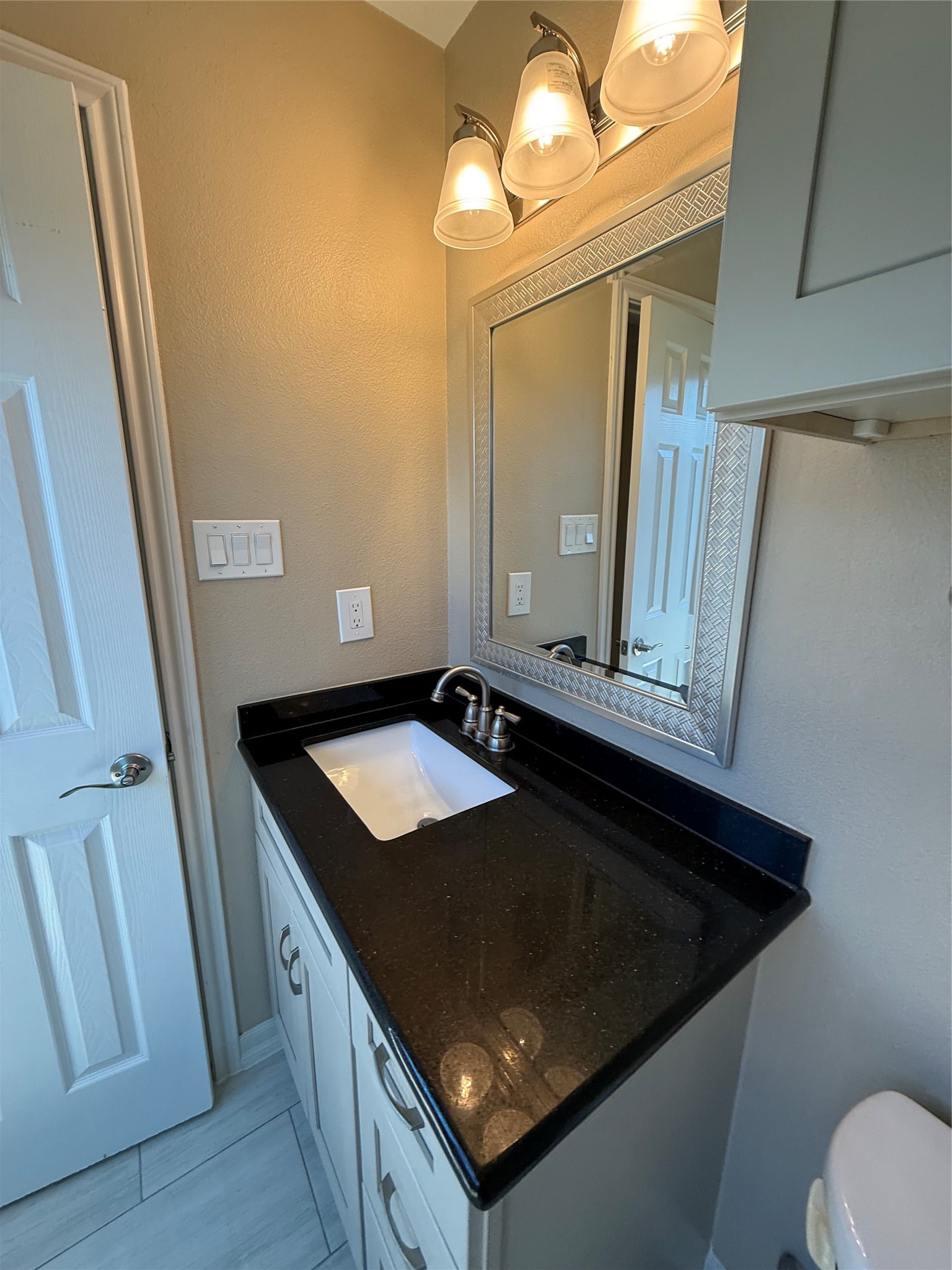1909 Brun Street, Unit 4 Houston, TX 77019 - Photo 26 of 50