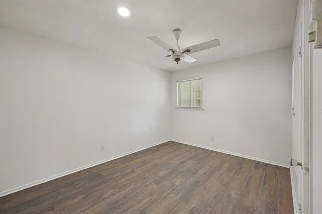 $279,000 | 4720 South Drive West, Fort Worth, TX 76132