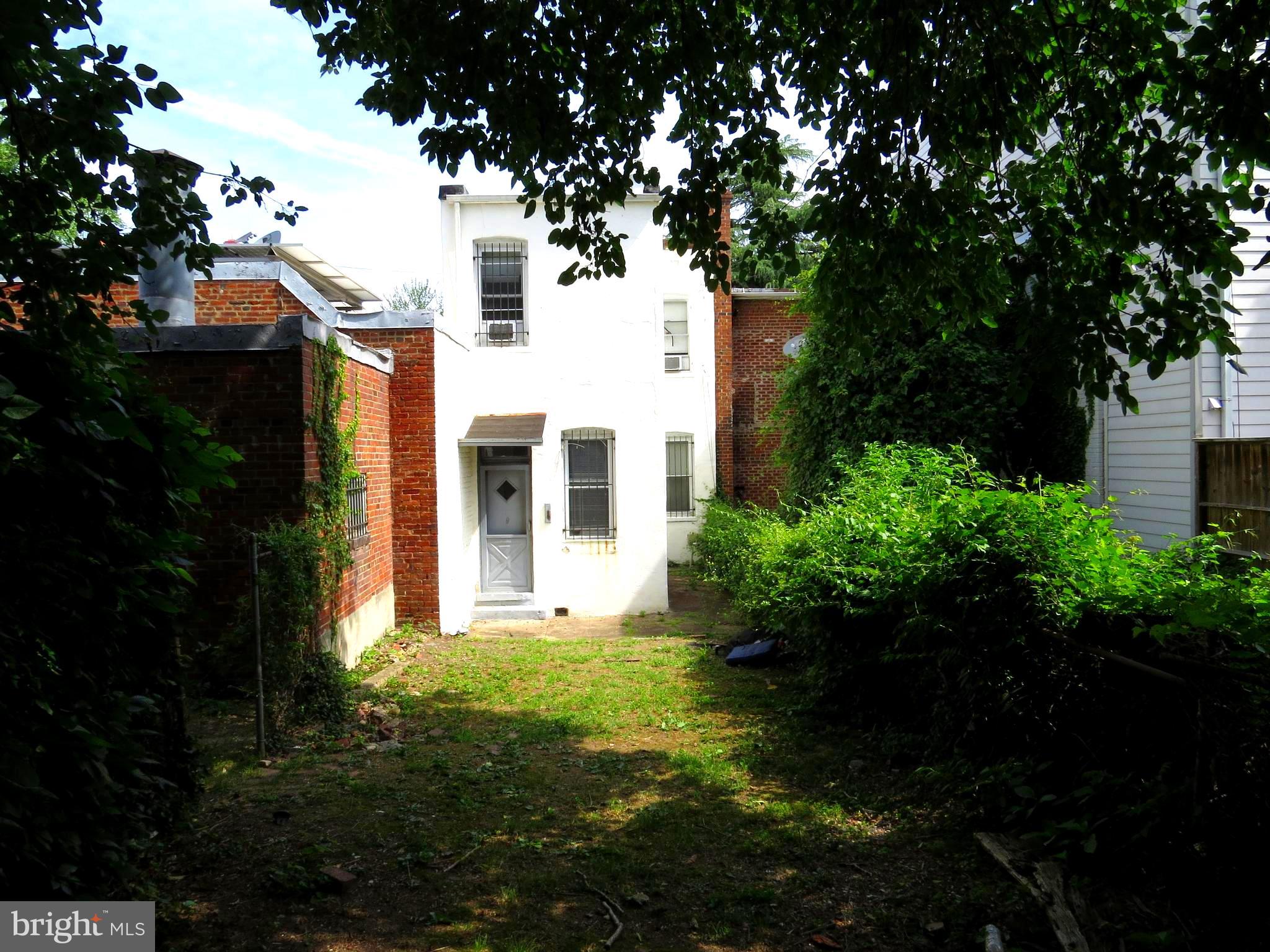 653 11th Street Northeast Washington, DC 20002 - Photo 23 of 23 Rear of Yard