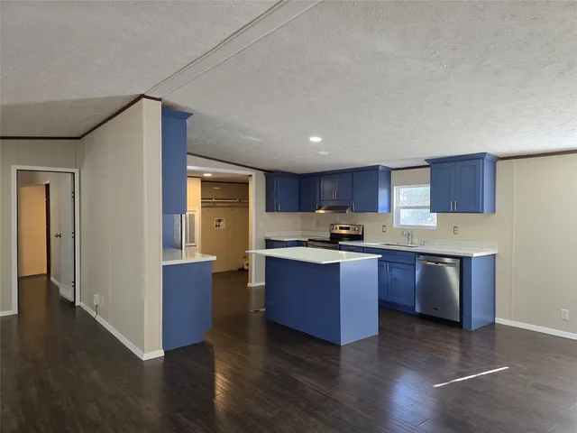 $1,900 | 309 North Buffalo Avenue, Cedar Park, TX 78613