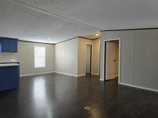 $1,900 | 309 North Buffalo Avenue, Cedar Park, TX 78613