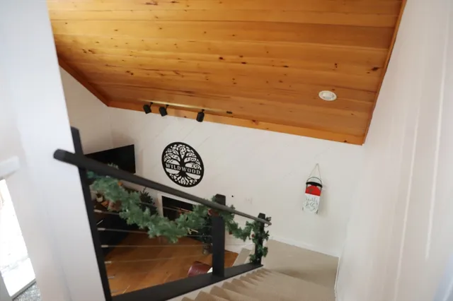 $490,000 | 6 Path Road, Tolland, MA 01034