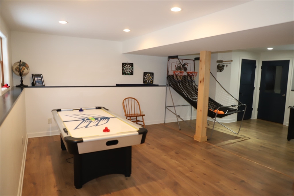 6 Path Road Tolland, MA 01034 - Photo 27 of 36 a utility room with table and chairs