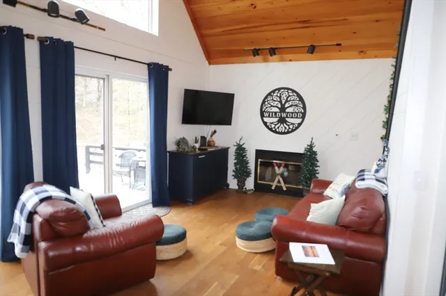 $490,000 | 6 Path Road, Tolland, MA 01034