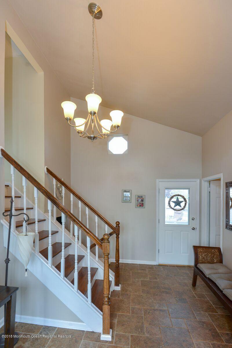 183 Binnacle Road Brick, NJ 08723 - Photo 2 of 41 183 Binnacle foyer 1