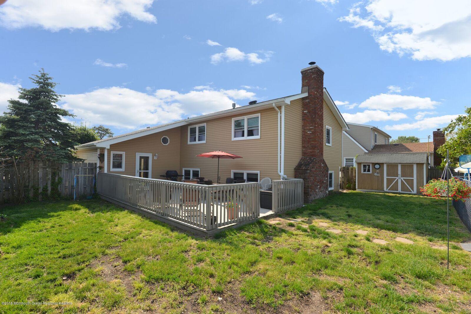 183 Binnacle Road Brick, NJ 08723 - Photo 35 of 41 183 Binnacle back1