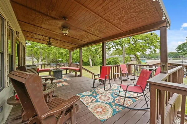 $599,000 | 1505 Kanakoa Drive, Tool, TX 75143