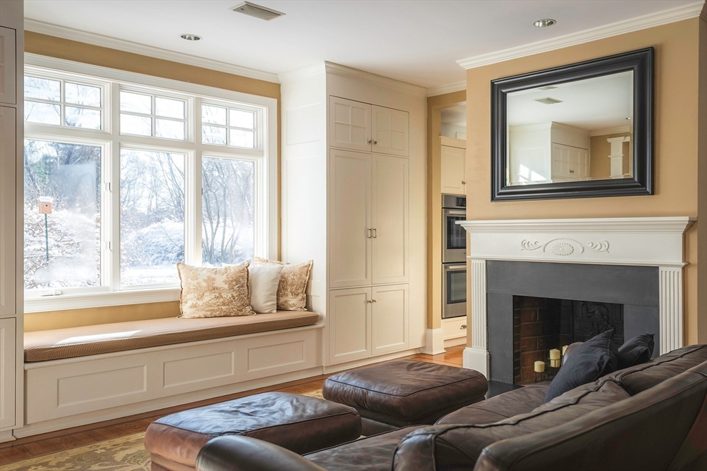 208 Hart Street Beverly, MA 01915 - Photo 22 of 42
