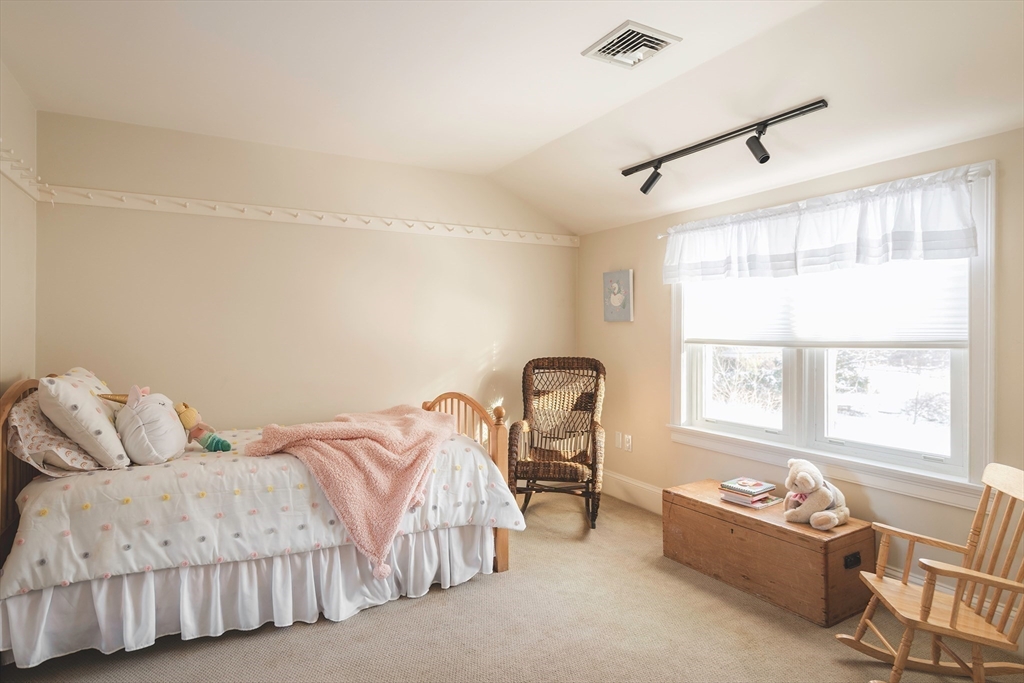 208 Hart Street Beverly, MA 01915 - Photo 30 of 42