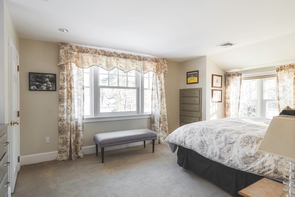 208 Hart Street Beverly, MA 01915 - Photo 31 of 42