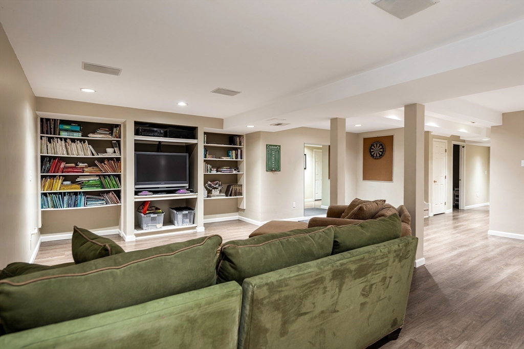 208 Hart Street Beverly, MA 01915 - Photo 36 of 42