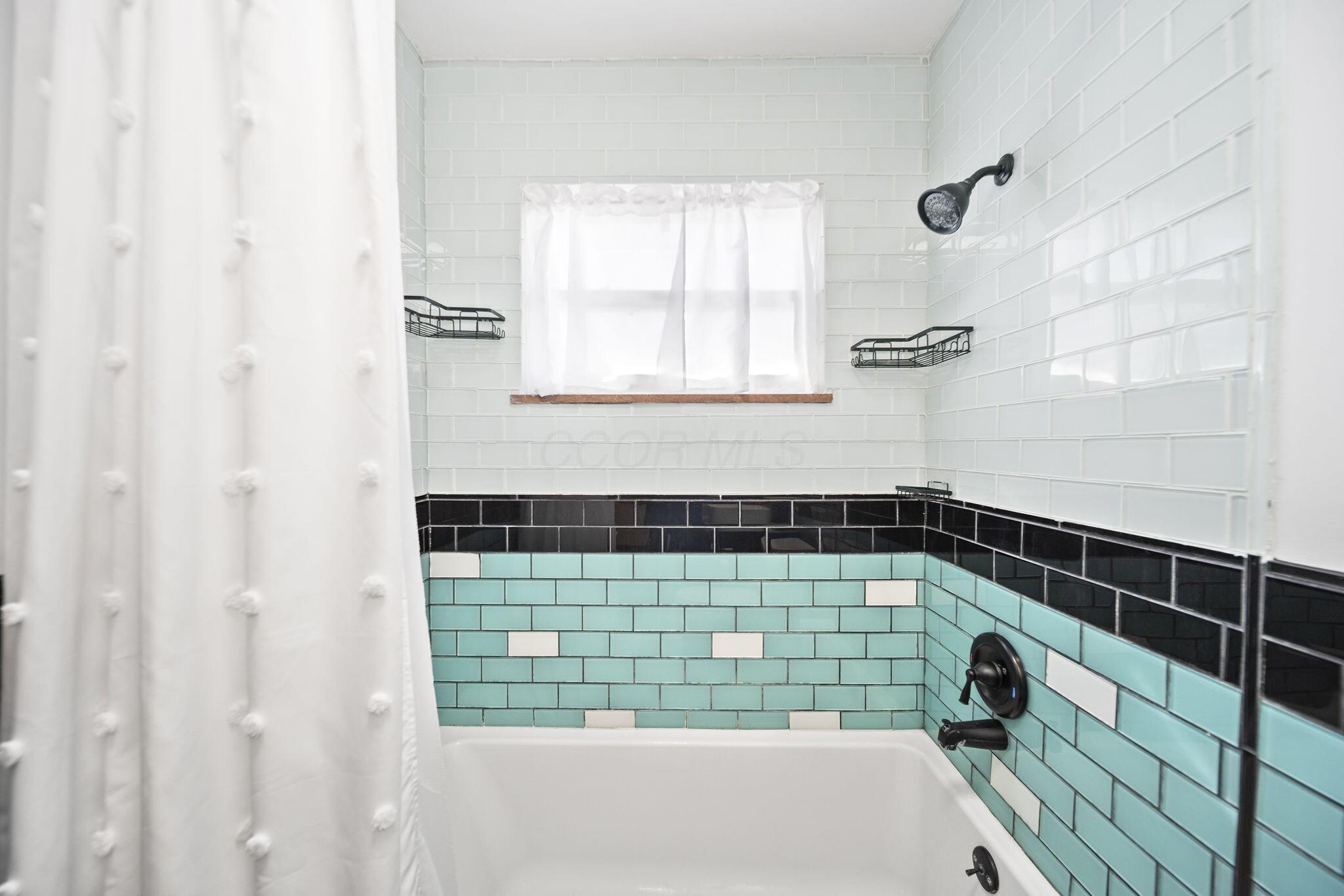 2431 White Road Grove City, OH 43123 - Photo 42 of 81 updated full bath